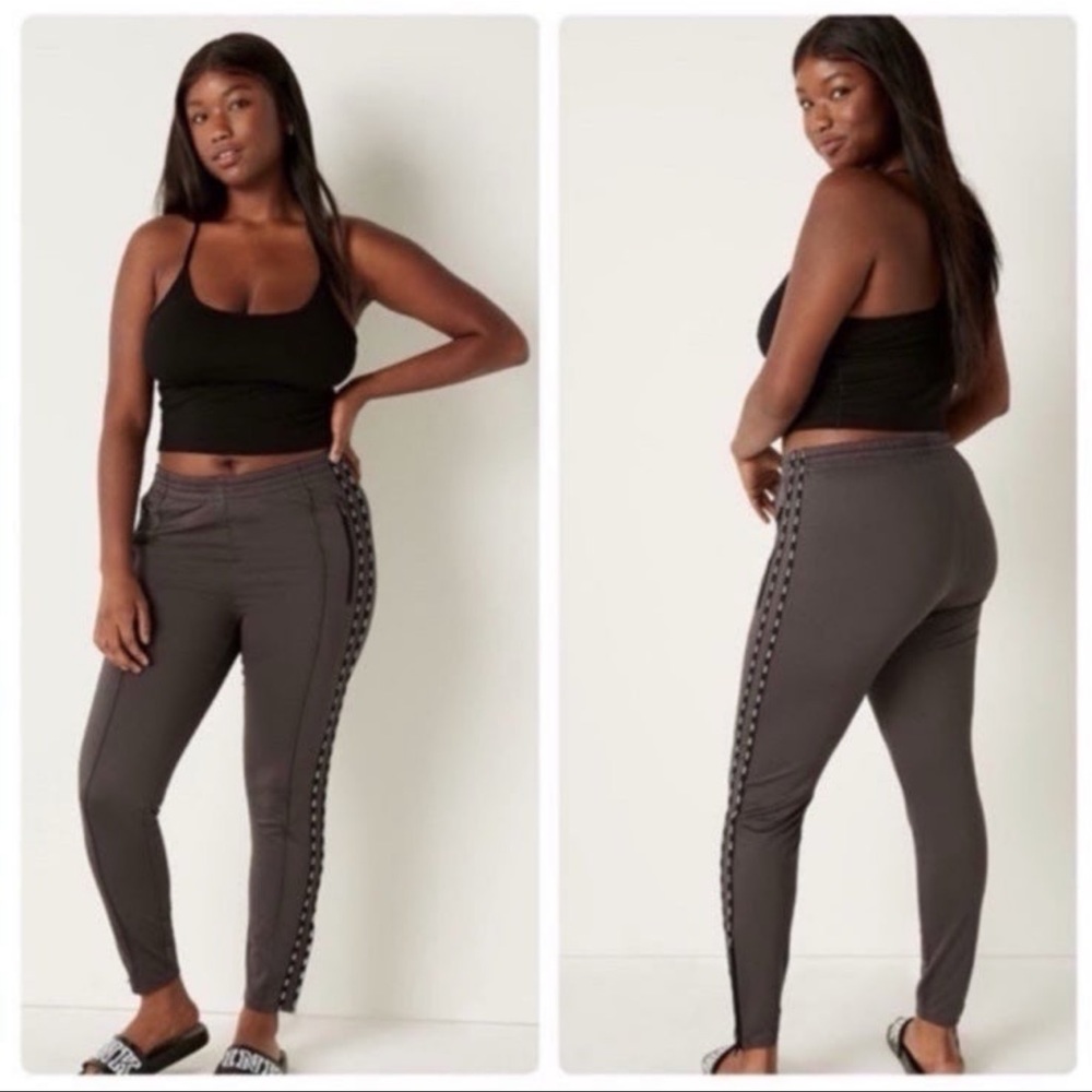 PINK VS TRACK PANTS